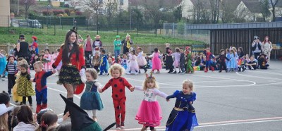 Carnaval à l'école   2024 (13)