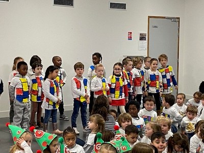 Spectacle de Noël   Maternelle (14)